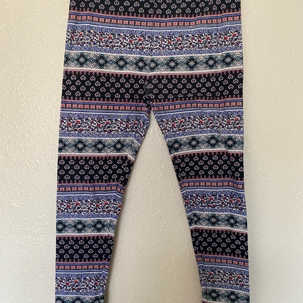 Patterned Leggings